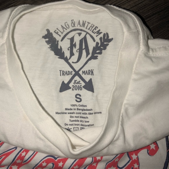 Flags and anthem - Picture 2 of 2